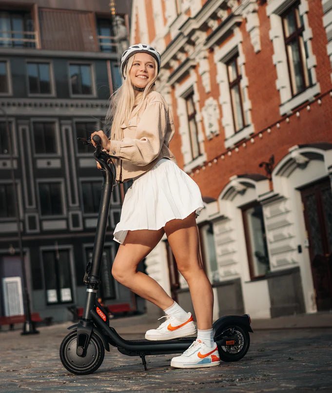 Atomi E20 - Elsparkcykel - Wheelyshop