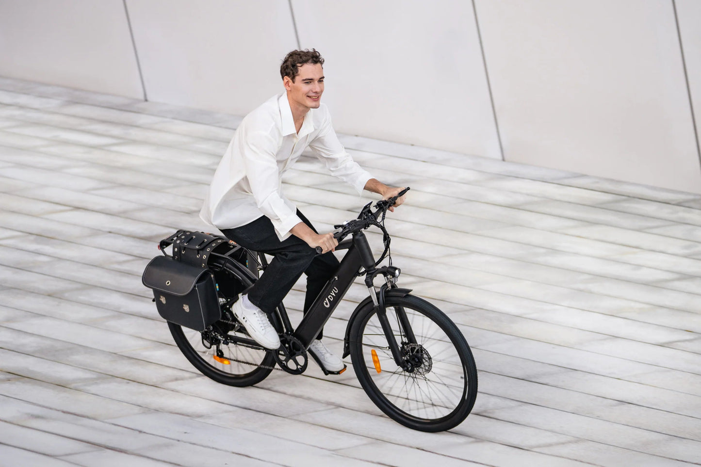 DYU C5 - Elcykel - Wheelyshop