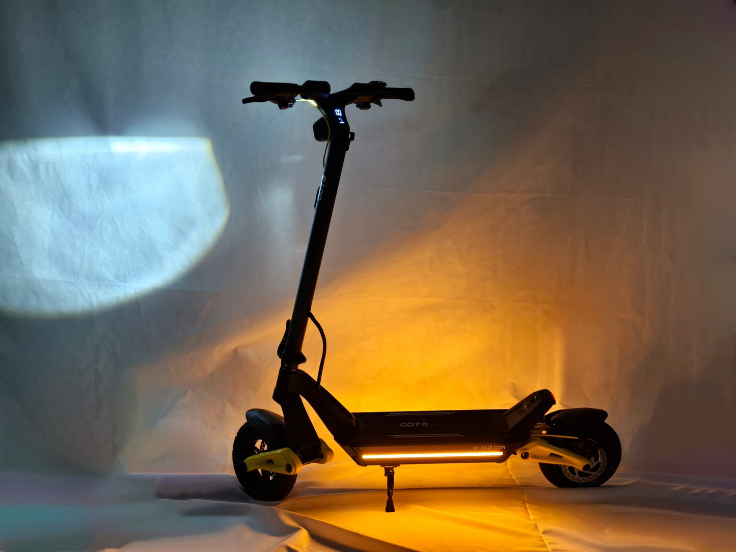 OOTD S10 - Elsparkcykel - Wheelyshop
