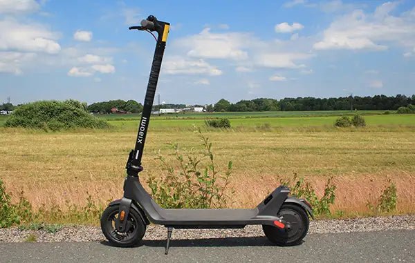 Xiaomi 4 Lite (2nd Gen) - Elsparkcykel - Wheelyshop