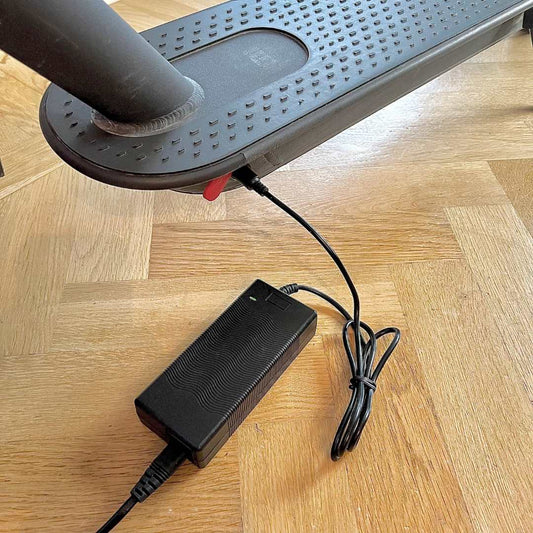 Laddare standard - Tillbehör - Wheelyshop