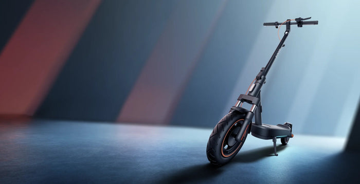 Xiaomi elsparkcykel 5 Max med blå bakgrund