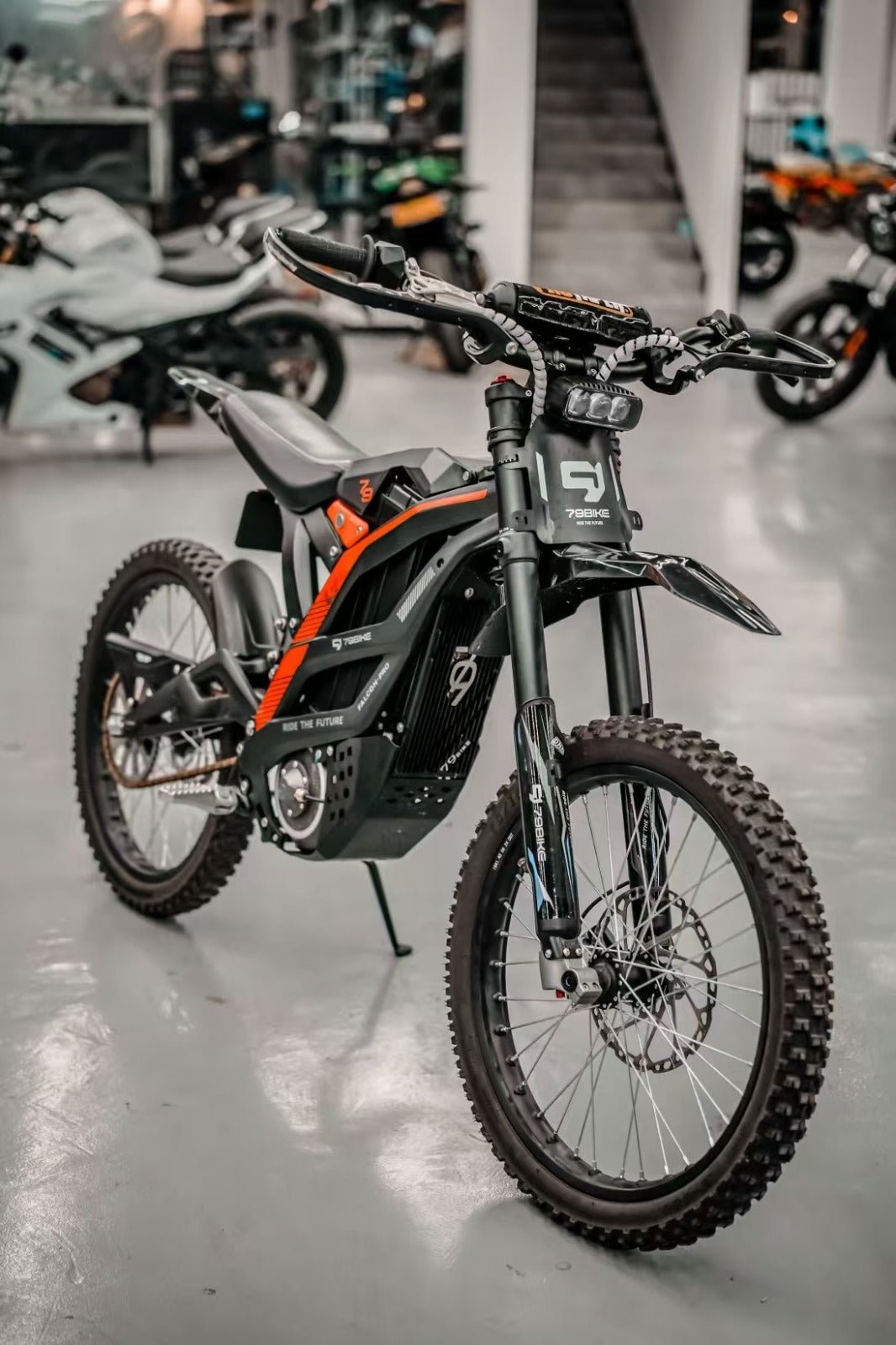 79BIKE Falcon Pro - El - cross - Wheelyshop