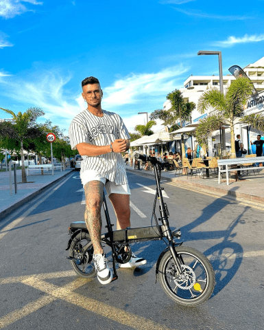 DYU A1F Pro - Elcykel - Wheelyshop