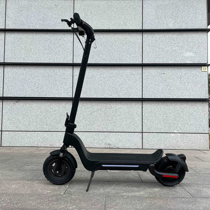 Wheely - Roadster | Vuxen elsparkcykel / elscooter sidovy. 40km/h på nolltid med räckvidd upp till 50km | Wheely Shop